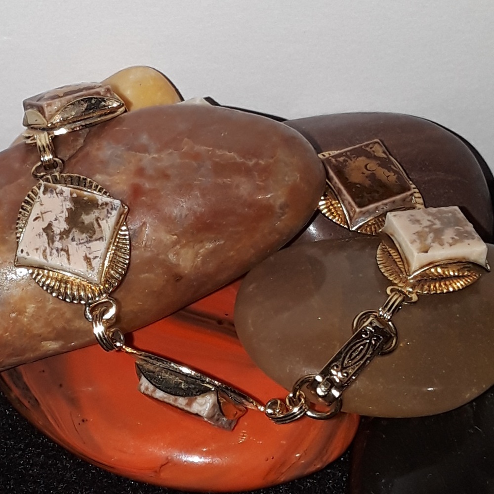 Vintage gold and marbled tile bracelet